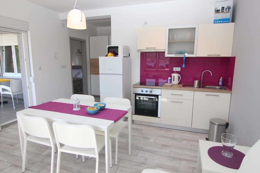 Apartment Villa Franci Паг Екстериор снимка