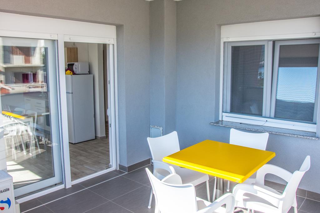 Apartment Villa Franci Паг Екстериор снимка