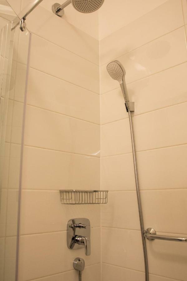 Apartment Villa Franci Паг Екстериор снимка