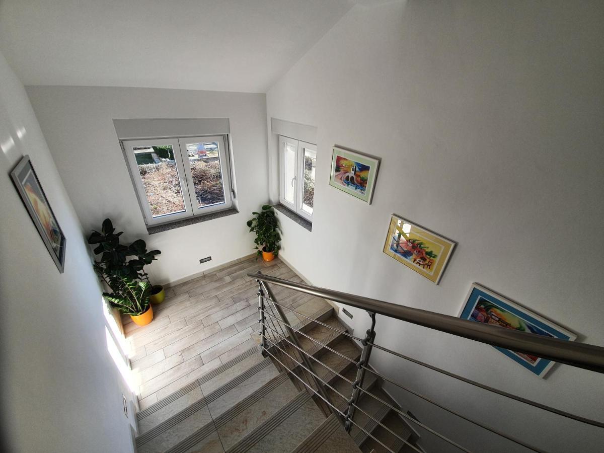 Apartment Villa Franci Паг Екстериор снимка